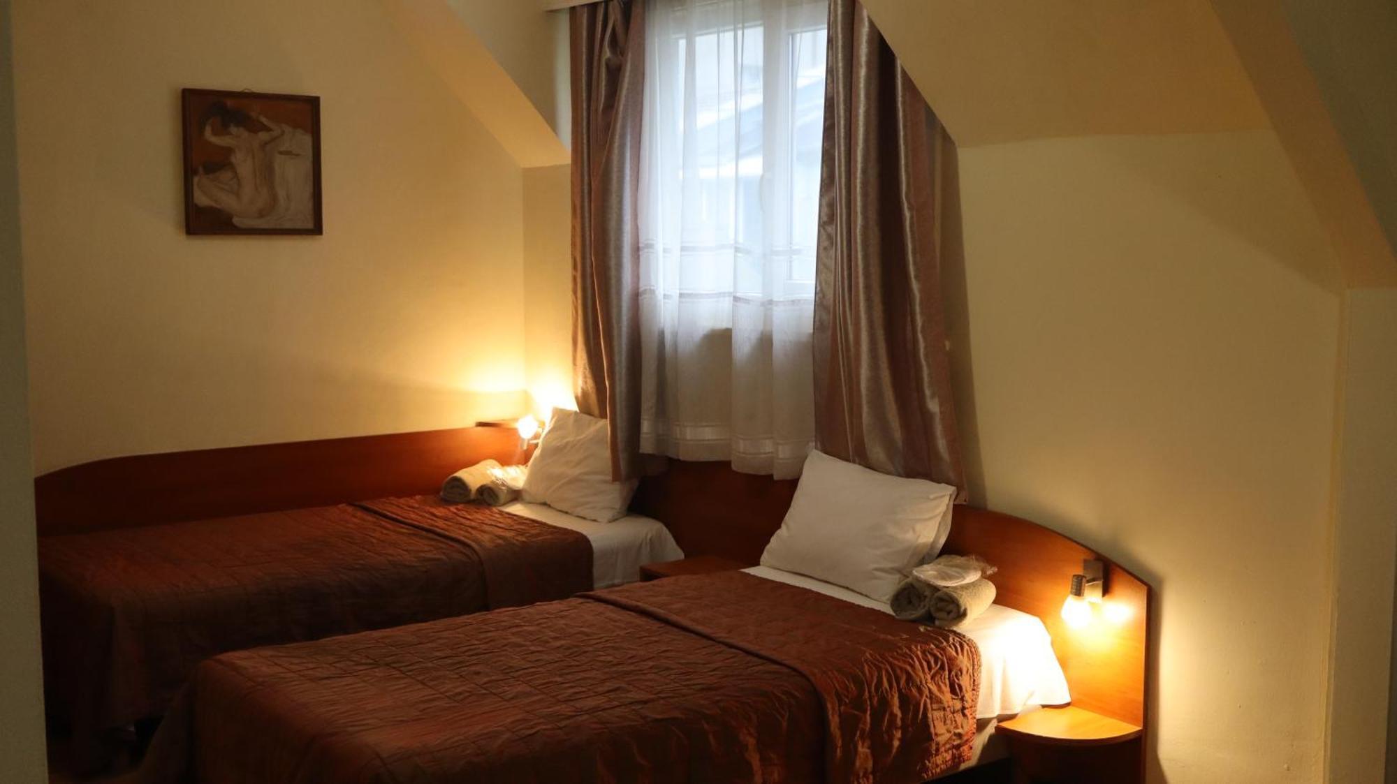 Hotel Palitra ヴァルナ エクステリア 写真