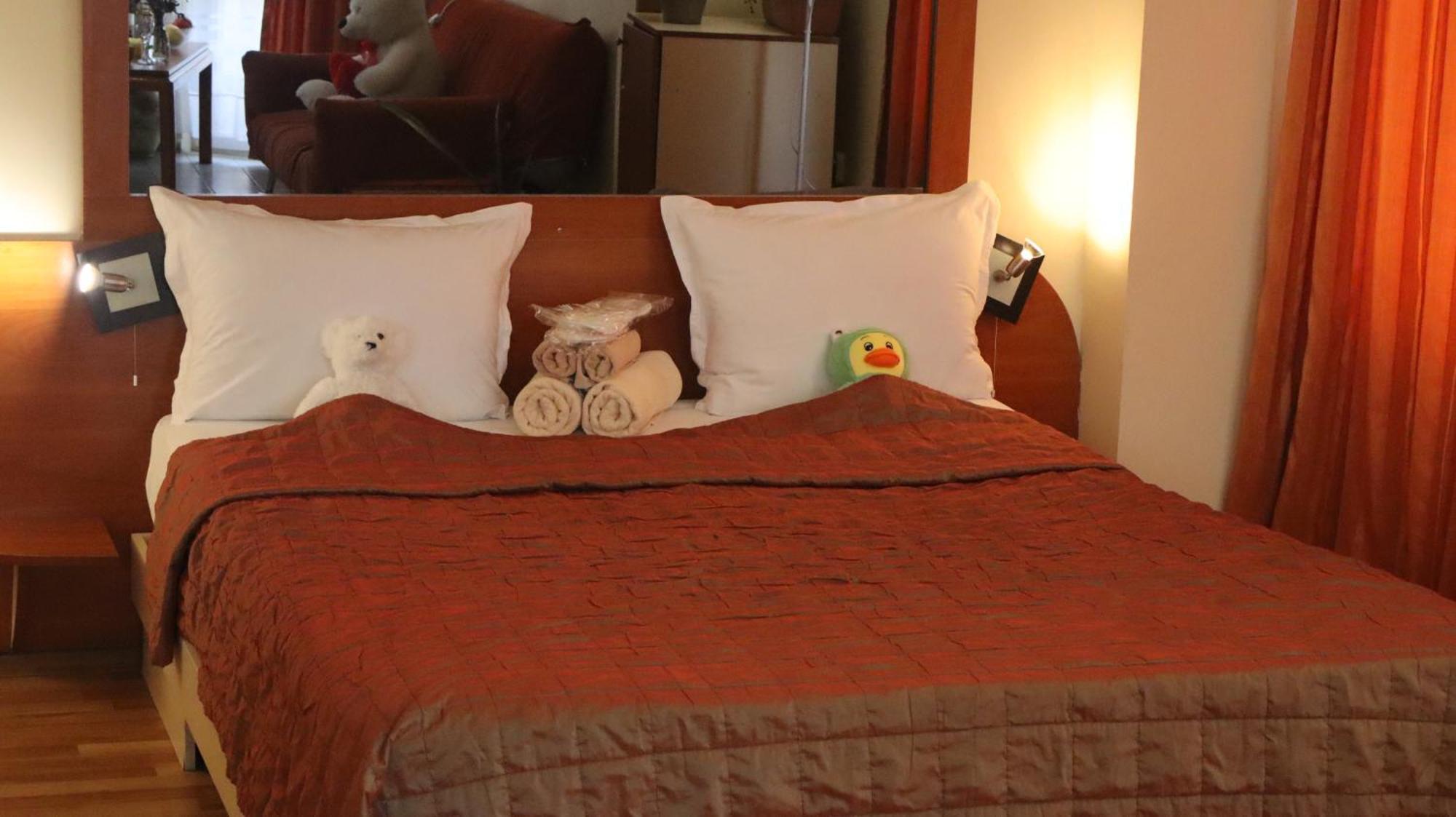 Hotel Palitra ヴァルナ エクステリア 写真