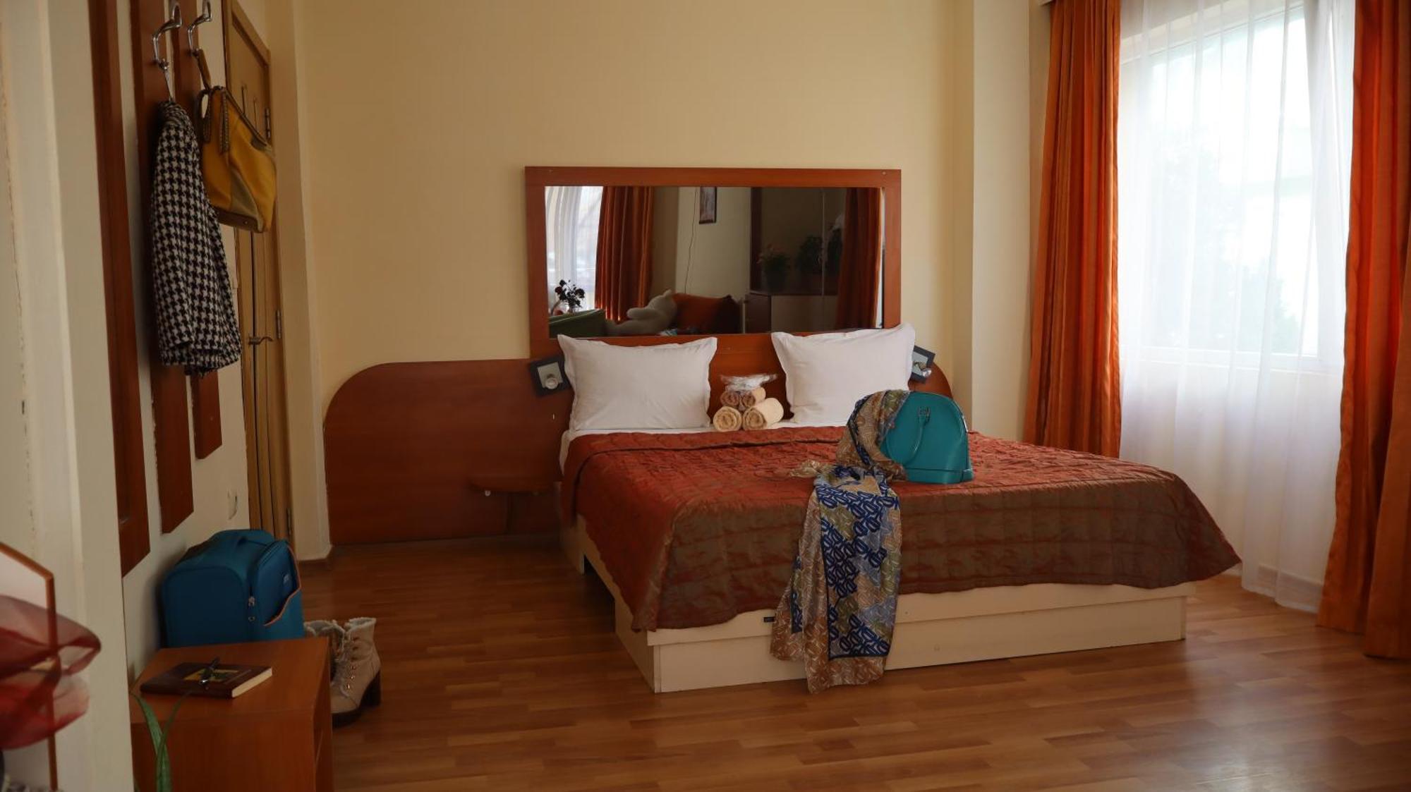Hotel Palitra ヴァルナ エクステリア 写真